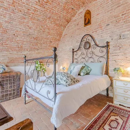 Apartment Classic 3 Bedroom Panoramic Lucca